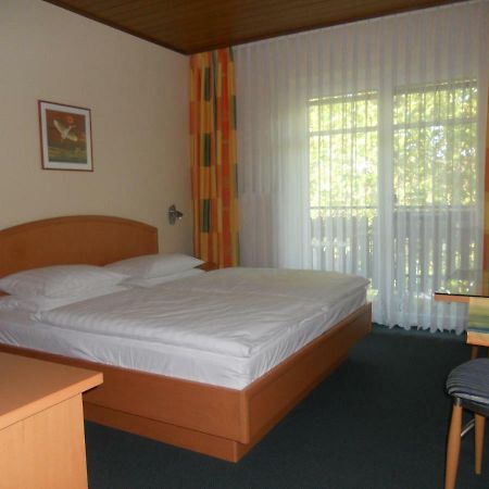 לינה וארוחת בוקר פודרסדורף אם סי Gastehaus Moser מראה חיצוני תמונה
